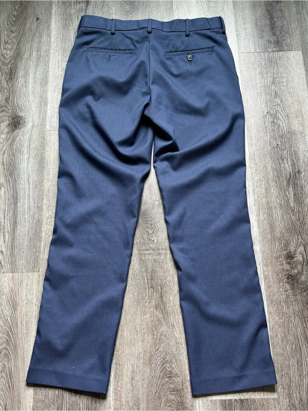Van Heusen Traveler Slim Fit Flat Front Solid Blue Dress Pants Men's 32x30 -0126